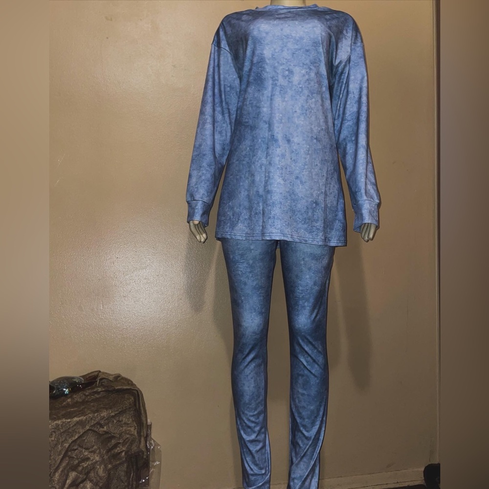 Blue Tie-Dye Lounge Set